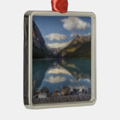 日の出時のルイズ湖、バンフ国立公園 メタルオーナメント (右)