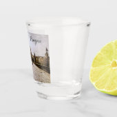 日の出絵画にプラハのシャルル橋の ショットグラス (右)