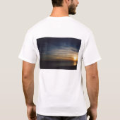 日の出、日没 Tシャツ (裏面)