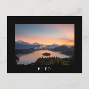 日の出Lake Bledブラックポストカード ポストカード