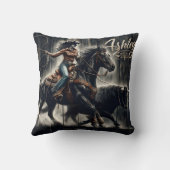 日の暮れに牛を追うロデオのライダー クッション (裏面)