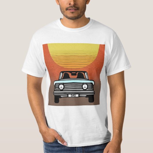 日クラシック入りに運転する自動車のパーソナライズ Tシャツ (正面)