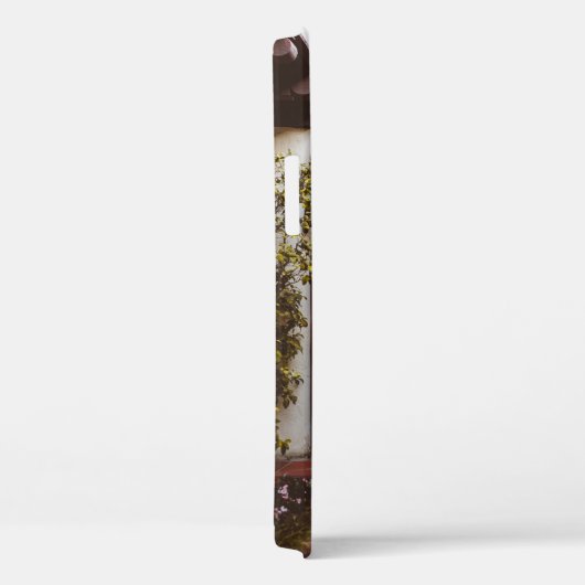 日中の閉じた茶色の木製ドア Case-Mate iPhoneケース (裏面 / 右)