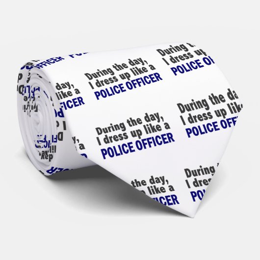 日中私は警官のように服を着ます ネクタイ (ロール)