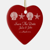 日付のビーチ結婚テーマ発表の保存 セラミックオーナメント (右)