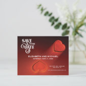 日付の保存、2つのハート赤はがき インビテーションポストカード (スタンド正面)