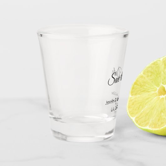 日付を保存するカップル名を配置する日付フォトテキスト ショットグラス (左)