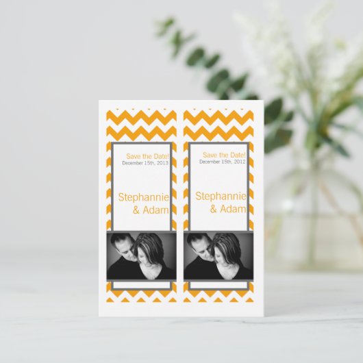 日付を保存するブックマークは黄色い灰色のシェブロンを好む 案内ポストカード (スタンド正面)