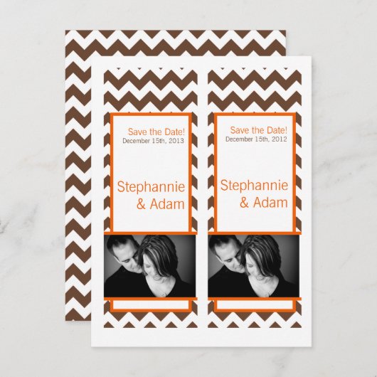 日付を保存するブックマークFriends Brown Orang Chevron 案内ポストカード (正面/裏面)