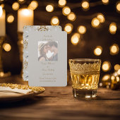 日付を保存する白いハミングバード