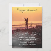 日付を忘れてニュースを切り抜けろ！ 招待状 (正面)