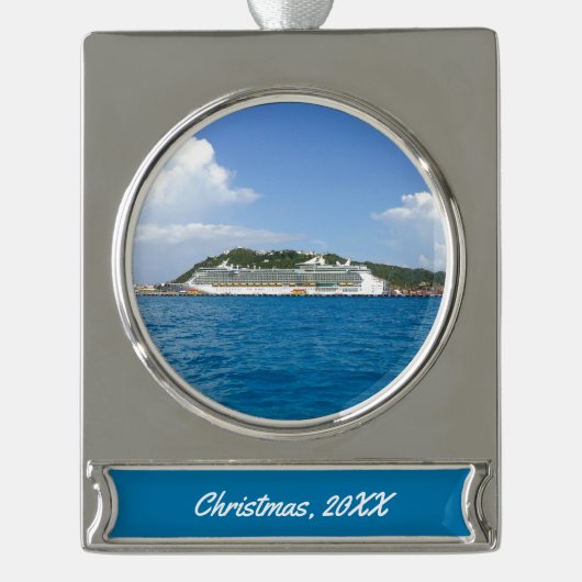 日付を記入されるカリブのなカスタムの自由 シルバープレートバナーオーナメント (正面)