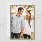 日付を除ミニマルくオリーブ緑の結婚式 セーブザデート (裏面)