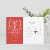 日付カレンダーの赤恋ハートの保存 招待状 (スタンド正面)