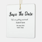 日付スキャンQRの結婚Webサイトのモダン文字 セラミックオーナメント (左)