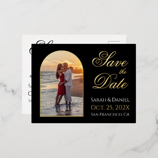 日付フォトアーチ黒の金ゴールドスクリプトのエレガント保存 箔招待状ポストカード (正面/裏面)