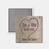 日付マグネットを保存し、ハートを木に刻む マグネット (正面/裏面)