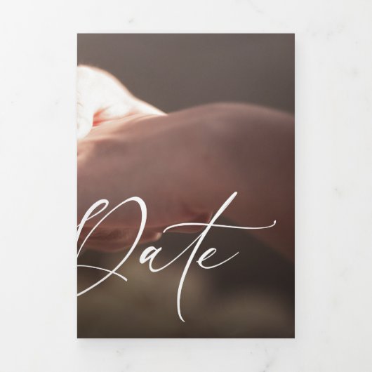 日付モダンの写真カードをシックに保存 三つ折り招待状 (カバー)