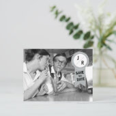 日付モノグラムはがきを保存する 案内ポストカード (スタンド正面)