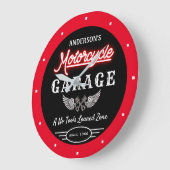 日付赤黒フェイク以来の任意の名前ネオンガレージ ラージ壁時計 (傾斜)