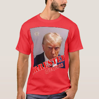 日付8223のMUGSHOT Tシャツ