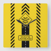 日先行 スクエア壁時計 (正面)