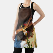 日光が金色の翼を持つトンボ エプロン (インサイチュ)