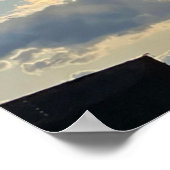 日光が雲の間からピカピカと漏れる ポスター (角)