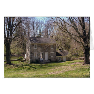 日光で満ちているまだ家