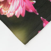 日光の中の赤い花の抽象芸術パターン フリースブランケット (角)