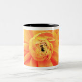 日光を….持って来る人 ツートーンマグカップ (中央)