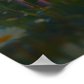 日光浴するファンシーなハチの赤ちゃん ポスター (角)