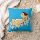 日光浴ティラノサウルスレックスのイラストレーション。 クッション (ブランケット)