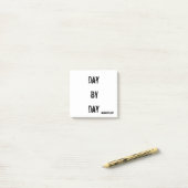 日別注やる気を起こさせる記 ポストイット (デスク上)