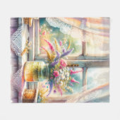 日向の別荘の窓辺の野の花 フリースブランケット (正面(横))