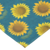 日当たりの良いひまわり テーブルクロス (アングル)