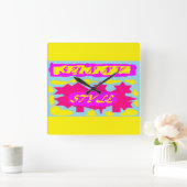 日当たりの良いスタイル深いピンクカナリーイエローとスカイブルー スクエア壁時計 (ホーム)