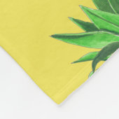 日当たりの良いパイナップル フリースブランケット (角)