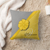 日当たりの良いリボン、2トーン黄色の波グレーのファブリック クッション (ブランケット)