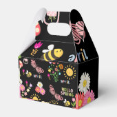 日当たりの良い春開花フローラデザインとブズィングビー フェイバーボックス (裏面サイド)