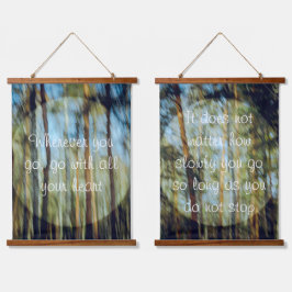 日当たりの良い松林 吊り下げ型タペストリー