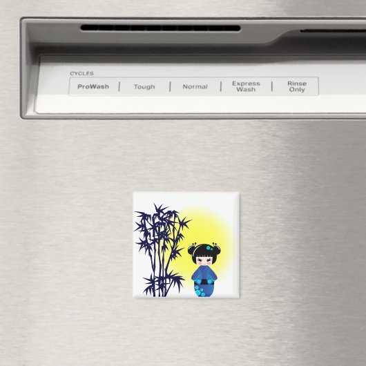 日日本のの出の際の竹のこけし人形 マグネット (インサイチュ (食洗機))