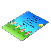 日曜日の子供のアウトドアの幸せな子どもだまし ノートブック (左側)