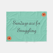 日曜日の抱擁 フリースブランケット (正面(横))