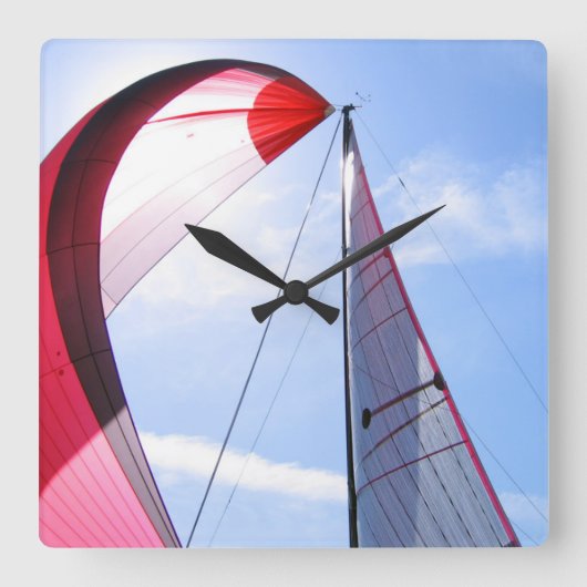 日曜日の赤いSpinnaker スクエア壁時計 (正面)