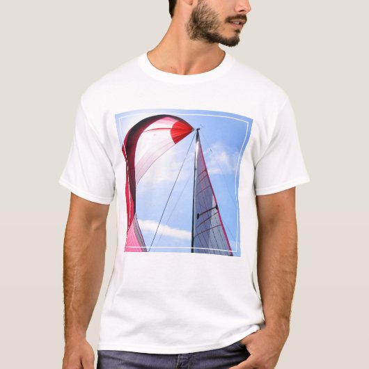 日曜日の赤いSpinnaker Tシャツ (正面)