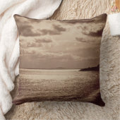 日曜日、ノルマンディーc.1857 (セピア色の写真の効果 クッション (ブランケット)