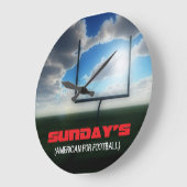 日曜日 ラージ壁時計 (傾斜)