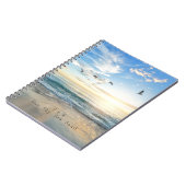 日曜日Sky。 海。 砂。 ビーチ場面 ノートブック (左側)