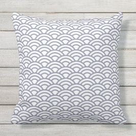 日本ので幾何学的でモダンな魚スケールパターン アウトドアクッション